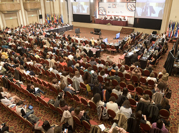 Sandro Pereyra/ URUGUAY/ MONTEVIDEO/XIII Conferencia Regional sobre la mujer de América Latina y el Caribe, que se realiza en Montevideo, capital de Uruguay bajo el lema: “Igualdad de género, la autonomía de las mujeres y el desarrollo sostenible”. Mesa Redonda Igualdad y desarrollo sostenible: agenda futura para los derechos de las mujeres. Moderadora: María Nieves Rico, Directora de la División de Asuntos de Género de la CEPAL, exponen Carolina Cosse, Ministra de Industria, Energía y Minería del Uruguay, José Molinas, Ministro de la Secretaría Técnica de Planificacióndel Desarrollo Económico y Social del Paraguay, María Ángeles Durán, Investigadora del Centro de Ciencias Humanas y Sociales del Consejo Superior de Investigaciones Científicas de España y Diane Quarless, Directora de la sede subregional de la CEPAL para el Caribe En la foto: Foto: Sandro Pereyra