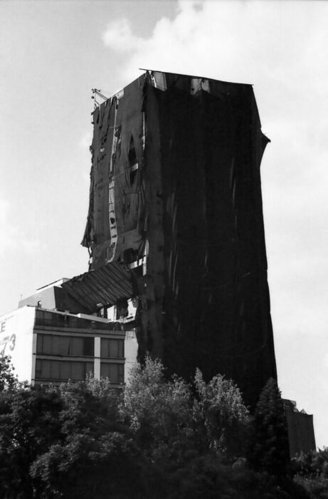 Mabe Guzmán Mabe Guzmán, Oscura forma de pertenecer, 2018 a la fecha.