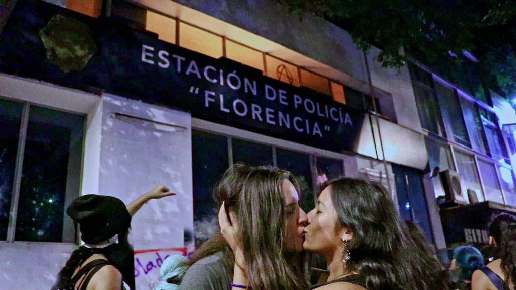 Don Anahí, Por si morimos mañana, quiero que sepas