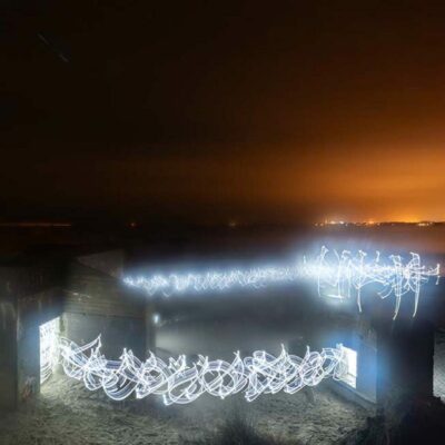 Said Dokins en colaboración con Leonardo Luna, La guerra establece el límite de los sueños, de la serie Heliografías de la memoria, Stavanger, Noruega, 2018